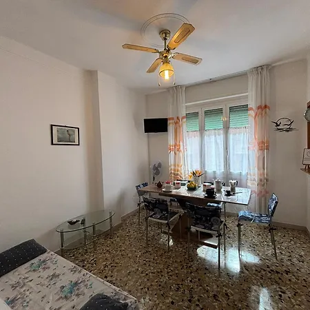 Casa Mimin, Vista Mare, Adults Only, * Sanremo